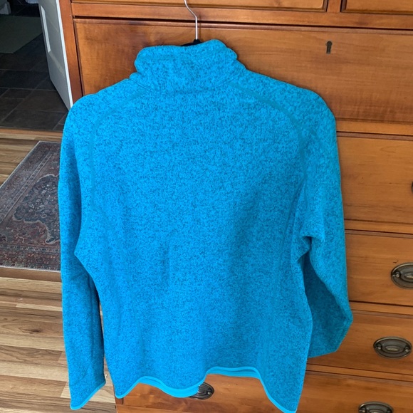 Patagonia Turquoise Fleece Pullover - Picture 5 of 5